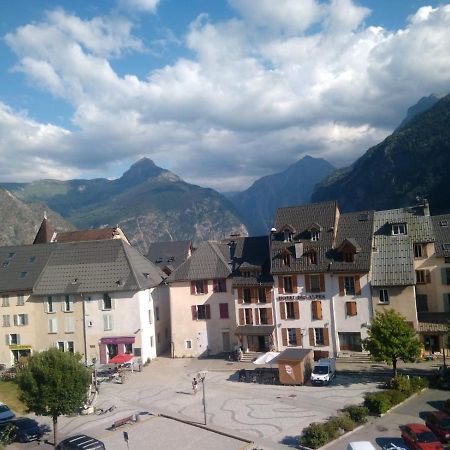Studio Center Bourg D'Oisans Le Bourg-dʼOisans Esterno foto